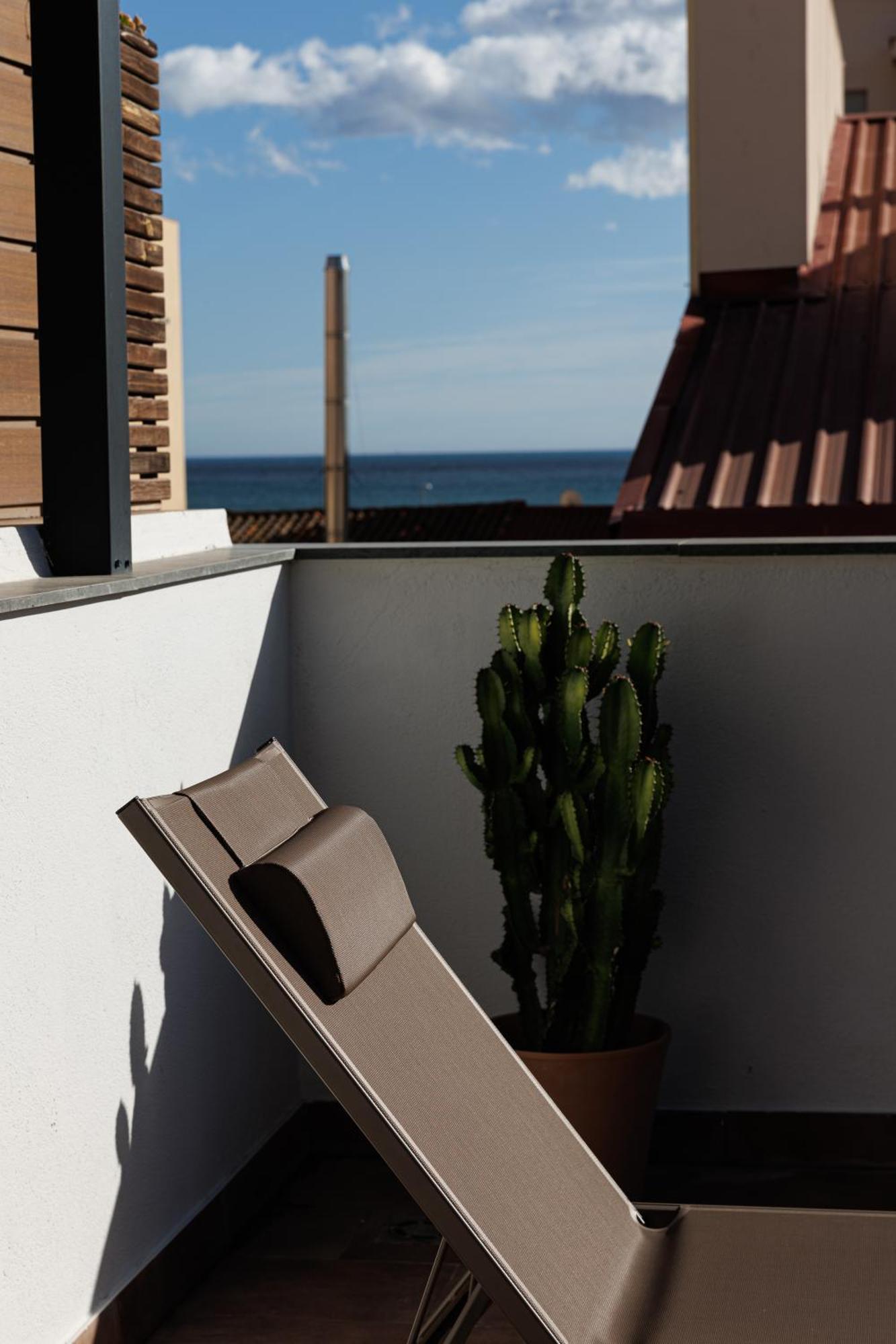 Atico Duplex Playa Area Barcelona Con Exterior