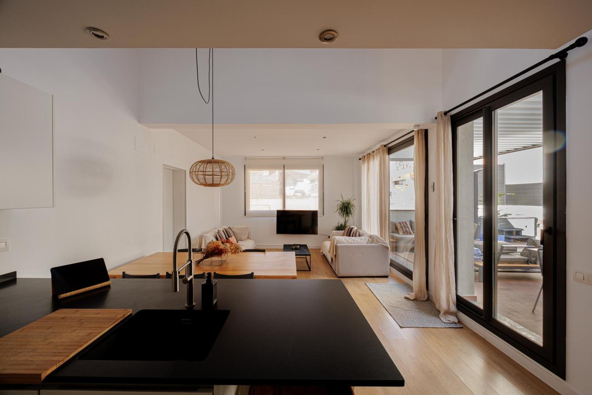 Atico Duplex Playa Area Barcelona Con Exterior Montgat